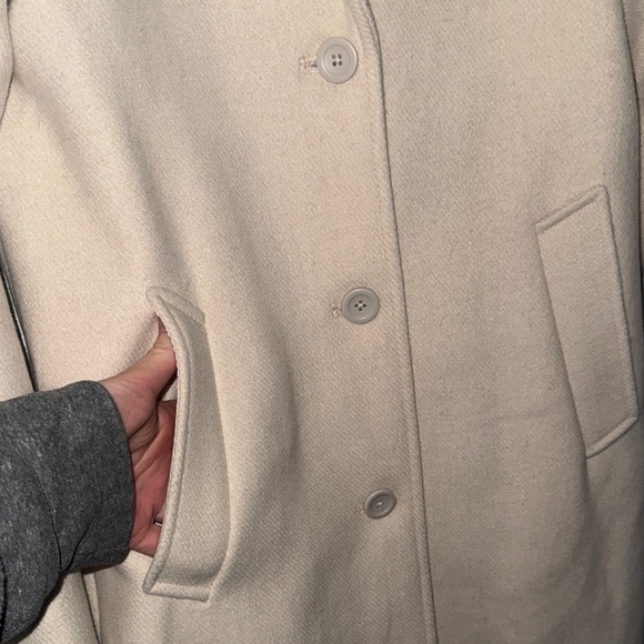 A&F Dad Coat - Picture 3 of 6